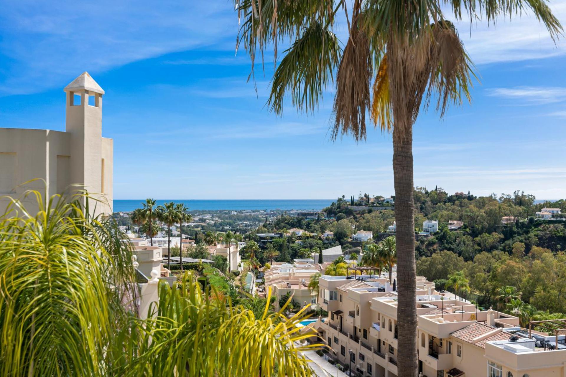 La Quinta Hills - Modern Andalusian-style With Rooftop Terrace * Marbellac